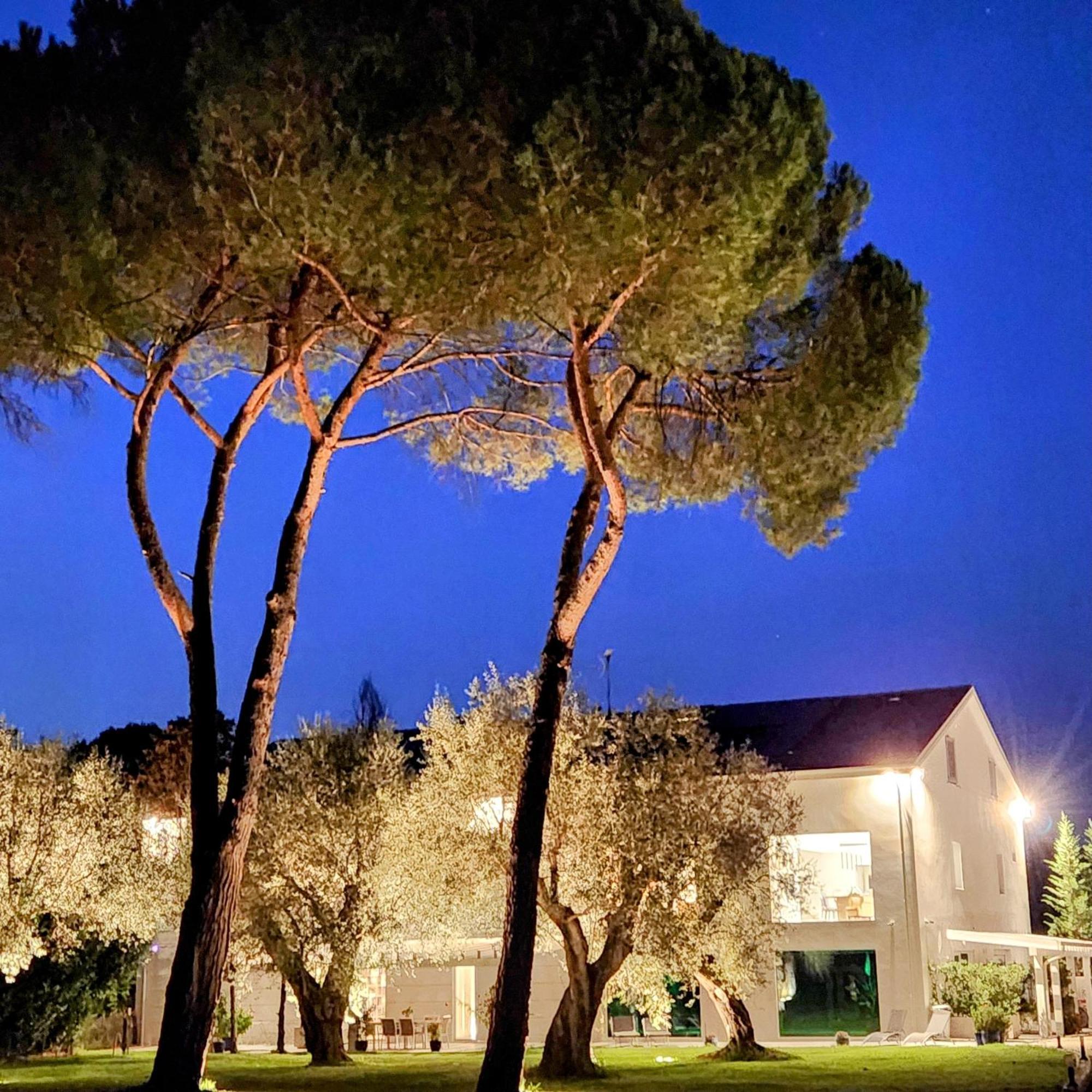 La Casa Nel Parco Luxury B&B Сан-Ладзаро-ди-Савена Экстерьер фото